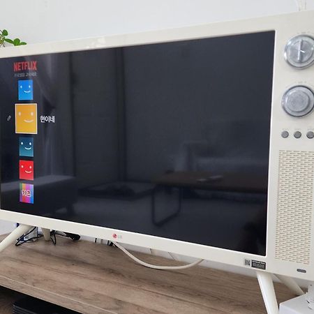 Jeju Hyeun'S Houseヴィラ エクステリア 写真